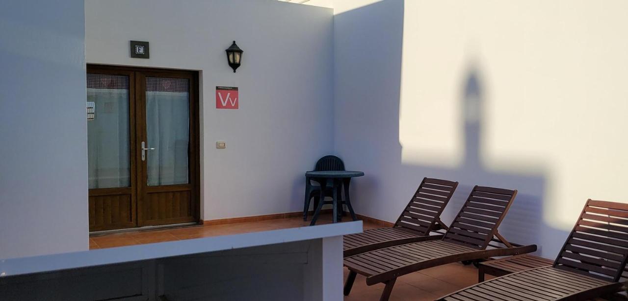Apartamentos Flor Uno Caleta de Sebo Exterior foto